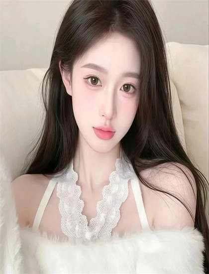 菠萝蜜老版本在线观看_国产AV精品一区二区三区小说_秘书办公室摸她奶呻吟视频