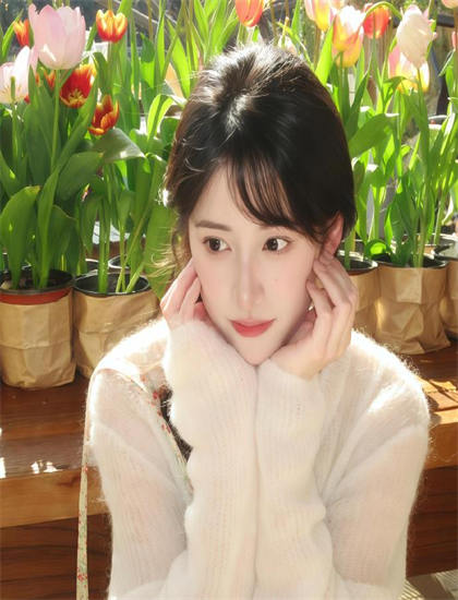 人物解析《离婚律师申晟瀚》：探索宗教的思想内涵与象征意义 理解角色塑造的艺术